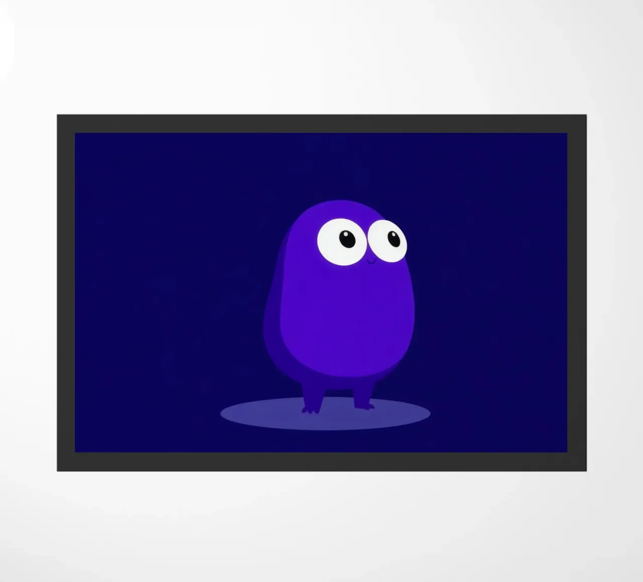 Simpatico personaggio animato viola in piedi zerbino da DesignDoodle