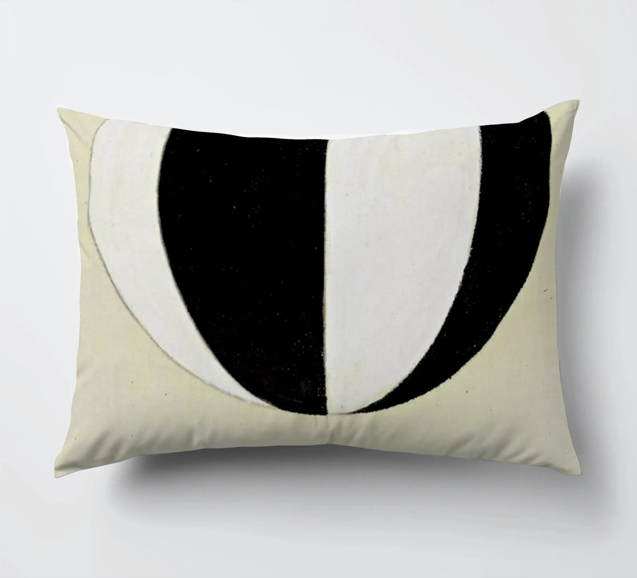 Hilma af Klint - The Current Standpoint of the Mahatmas cuscino da Vintage by JUNIQE
