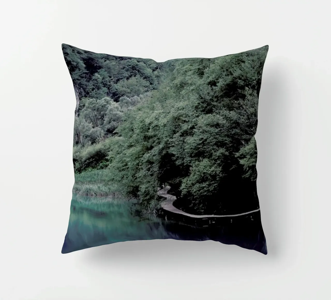 The Path under Trees cuscino da Studio Nahili