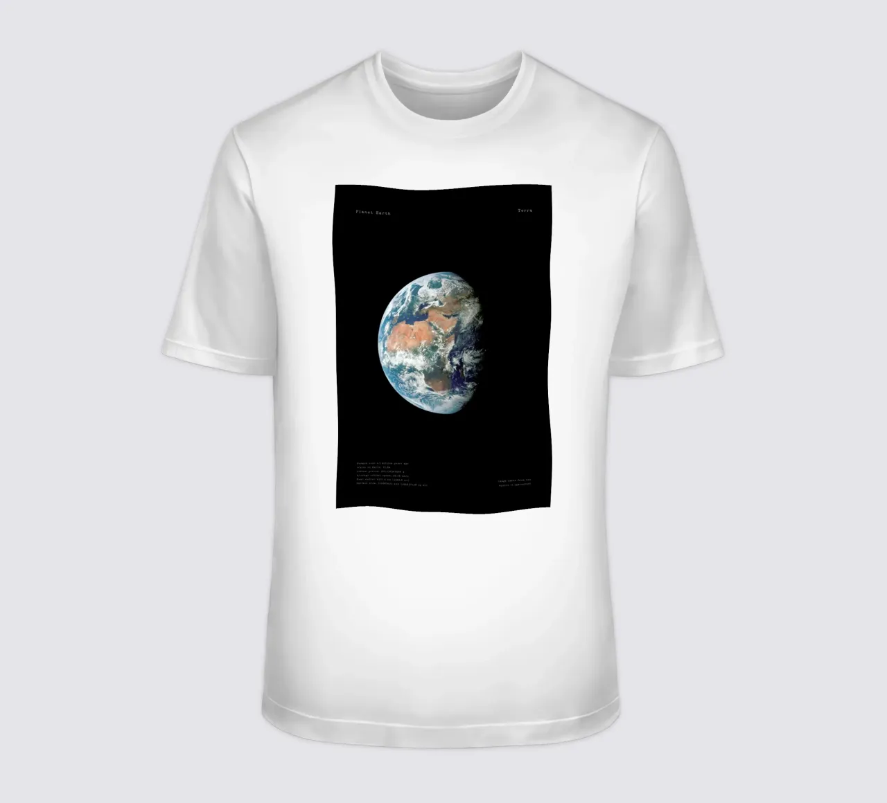 View of Earth from Apollo 11 t-shirt da Vintage by JUNIQE
