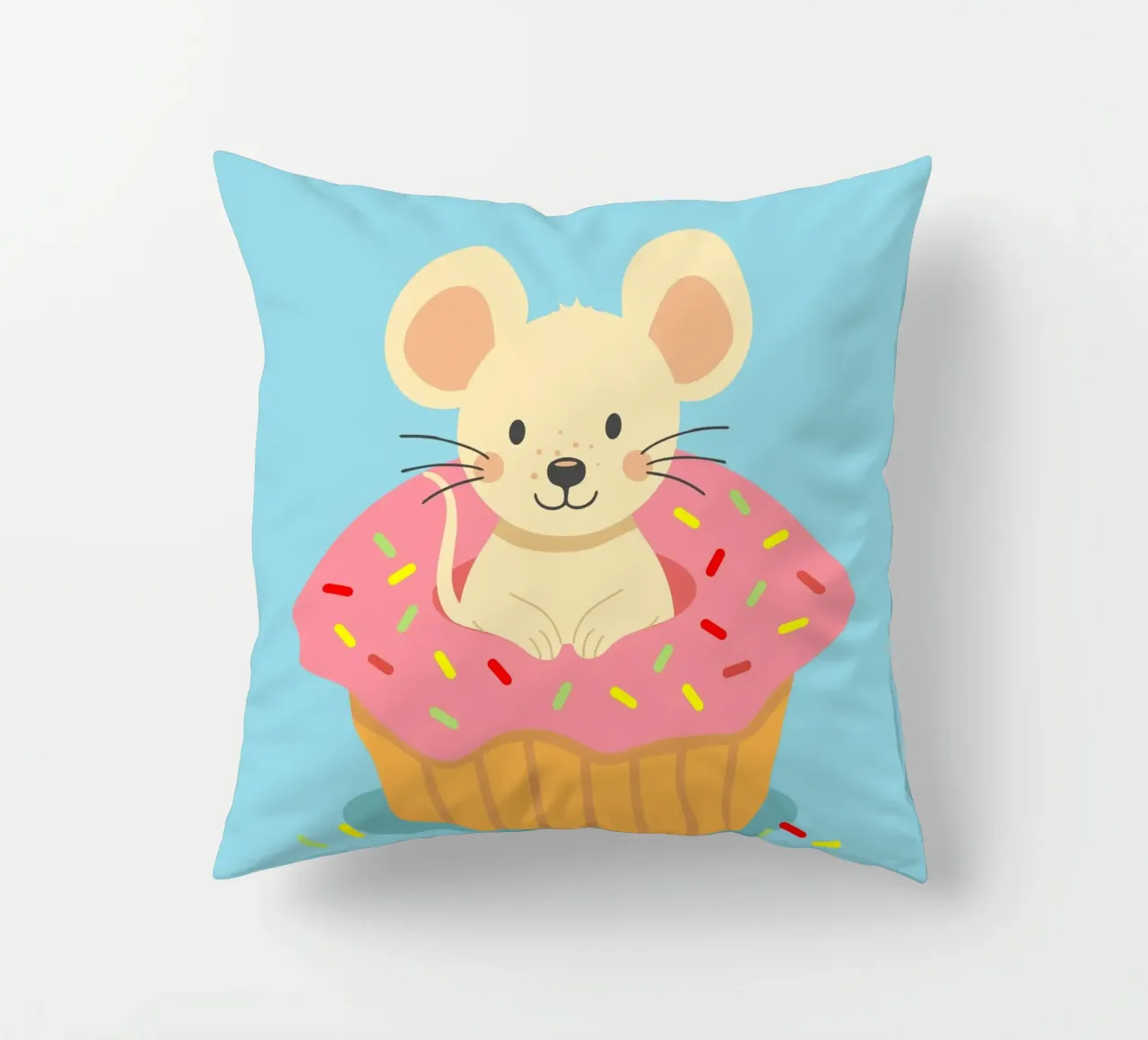 Douce souris dans un cupcake - Design ludique pour les gourmands coussin de namosh