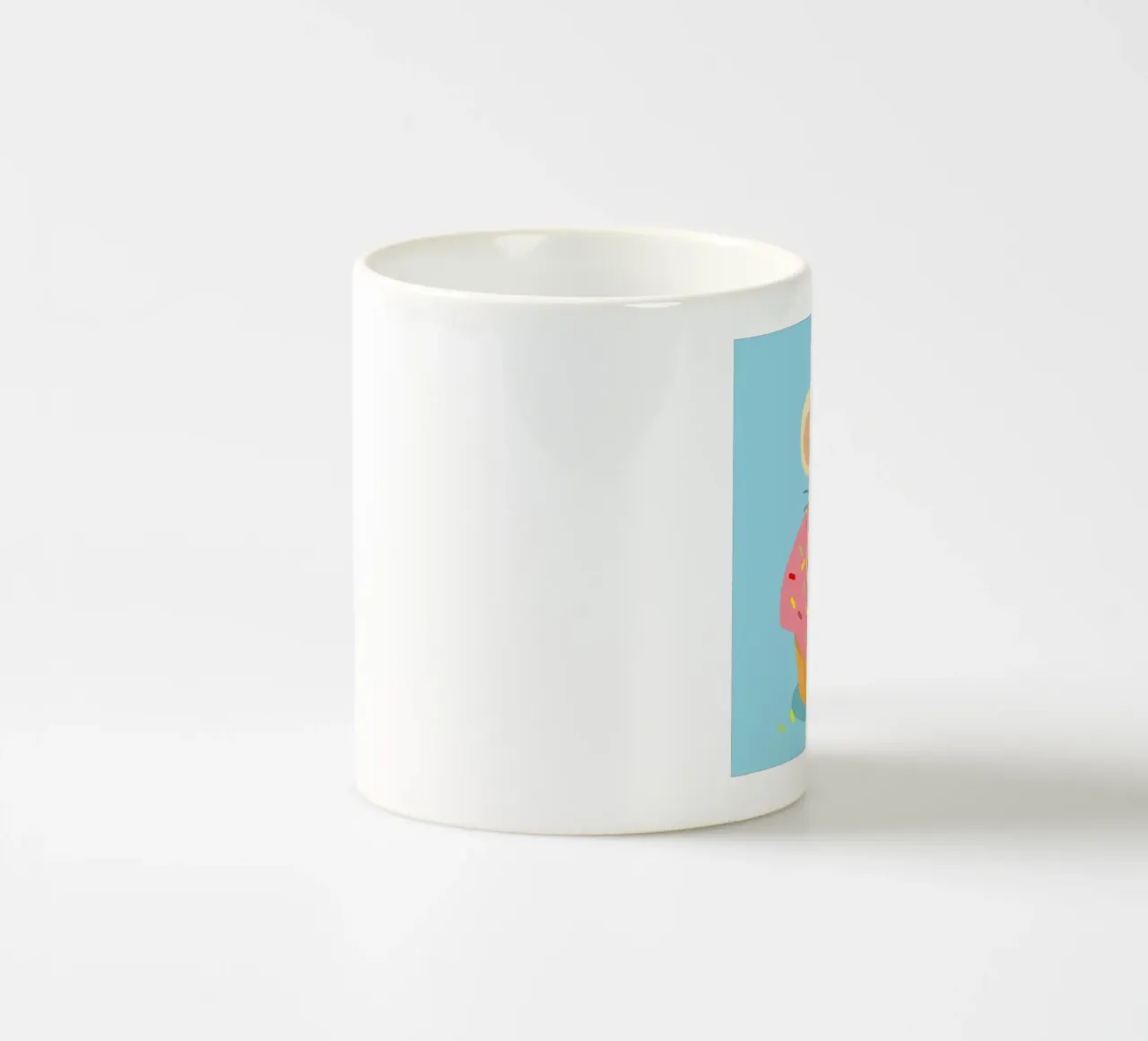 Simpatico topolino in un cupcake - design giocoso e goloso tazza in ceramica da namosh