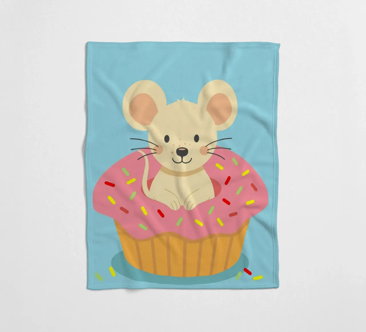 Simpatico topolino in un cupcake - design giocoso e goloso coperta in pile da namosh