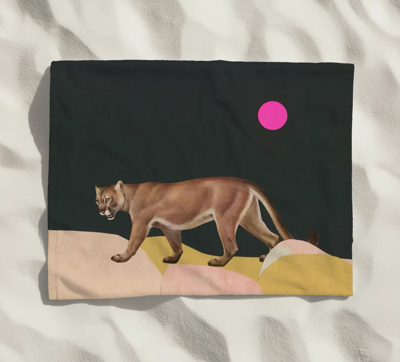 Puma telo mare da Cassia Beck Collage