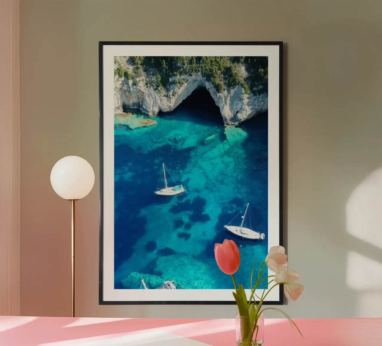 Blue Lagoon, Travel Print, Sailing Print, Ocean poster de TheTravelClub