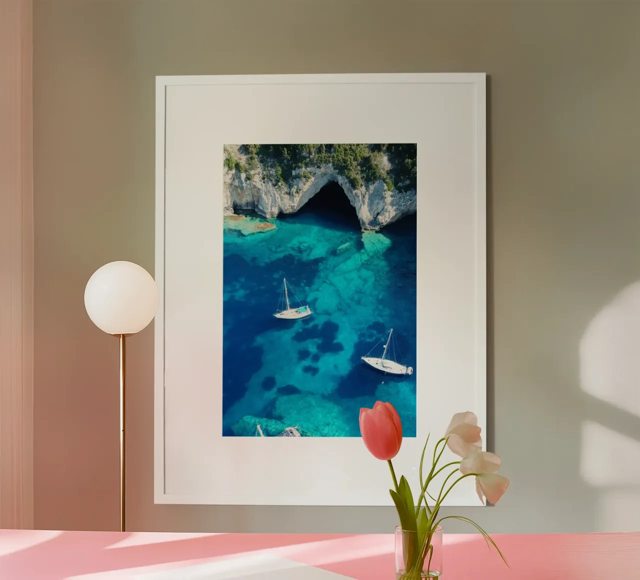 Blue Lagoon, Travel Print, Sailing Print, Ocean poster de TheTravelClub
