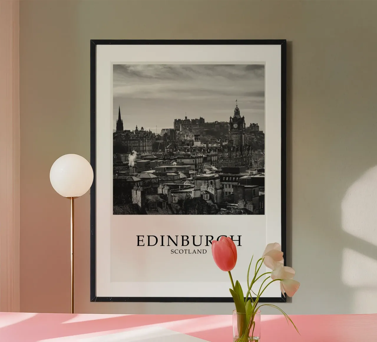 Edimburgo Scozia Skyline Scena in scala di grigi carta hahnemühle da Charnwood Prints