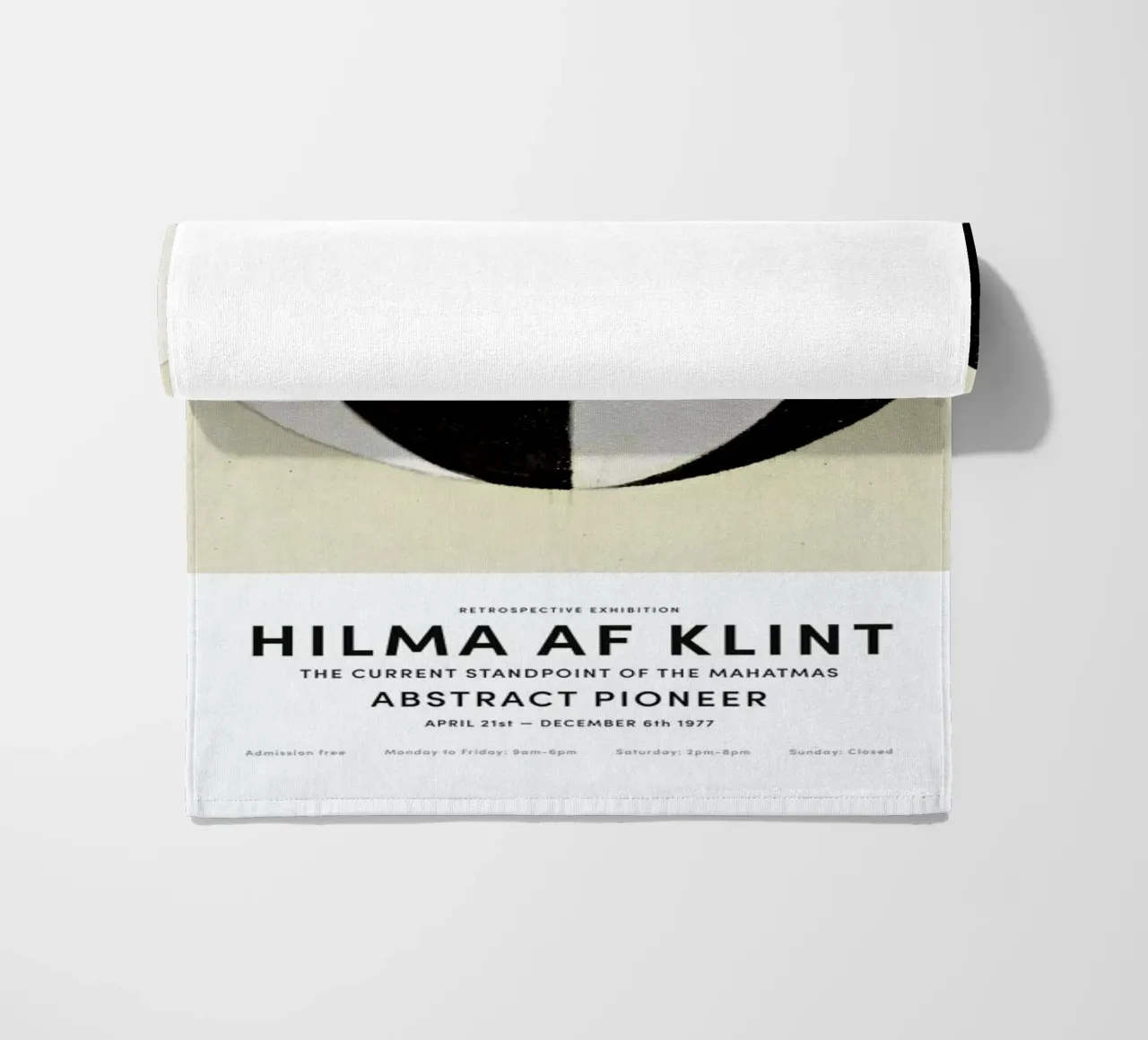 Hilma af Klint - The Current Standpoint of the Mahatmas II strandhanddoek van Vintage by JUNIQE