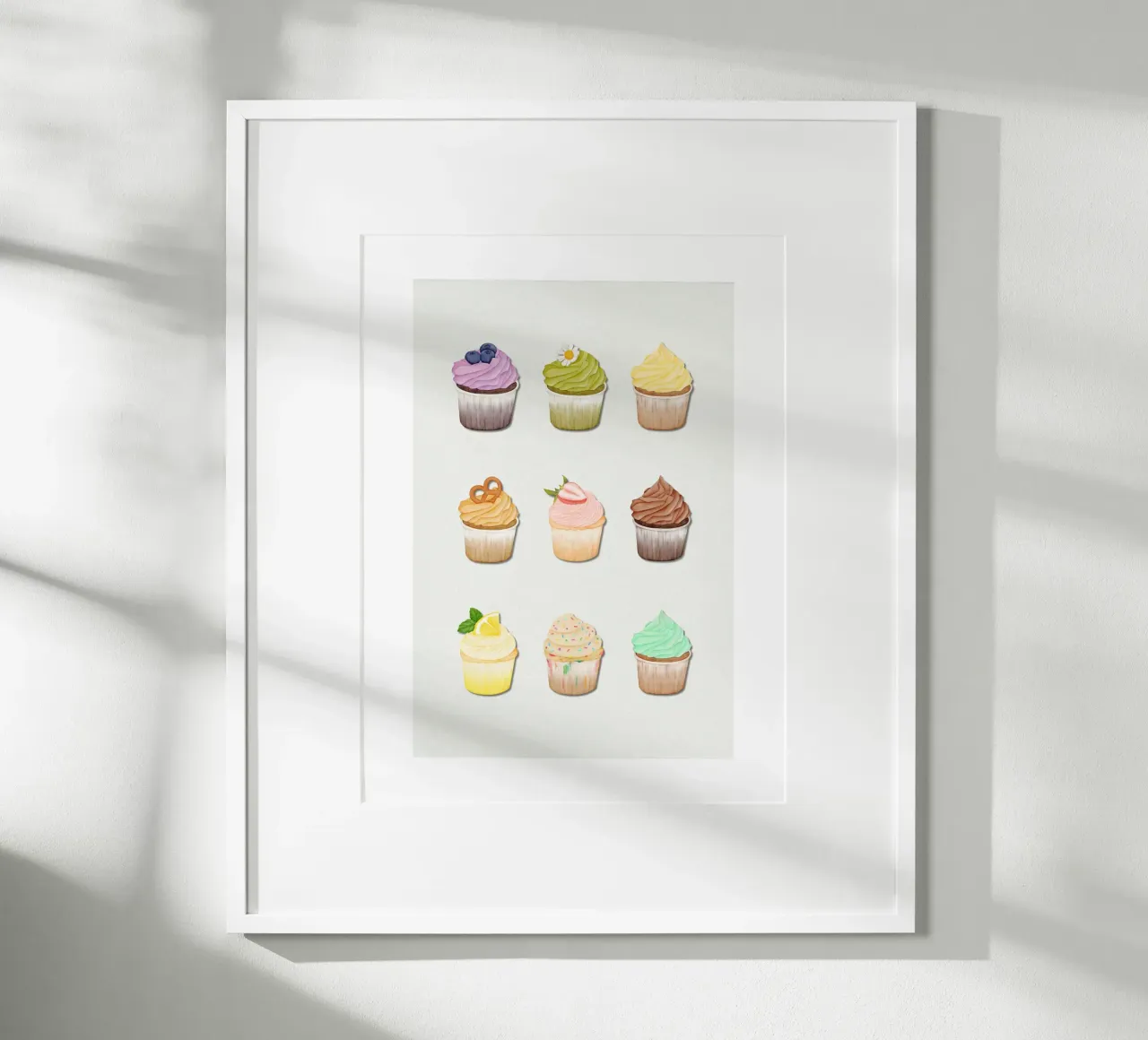 Stampa di cupcake stravaganti - Dolci per bambini e cucine poster con telaio in alluminio da Sprouts & Sparks