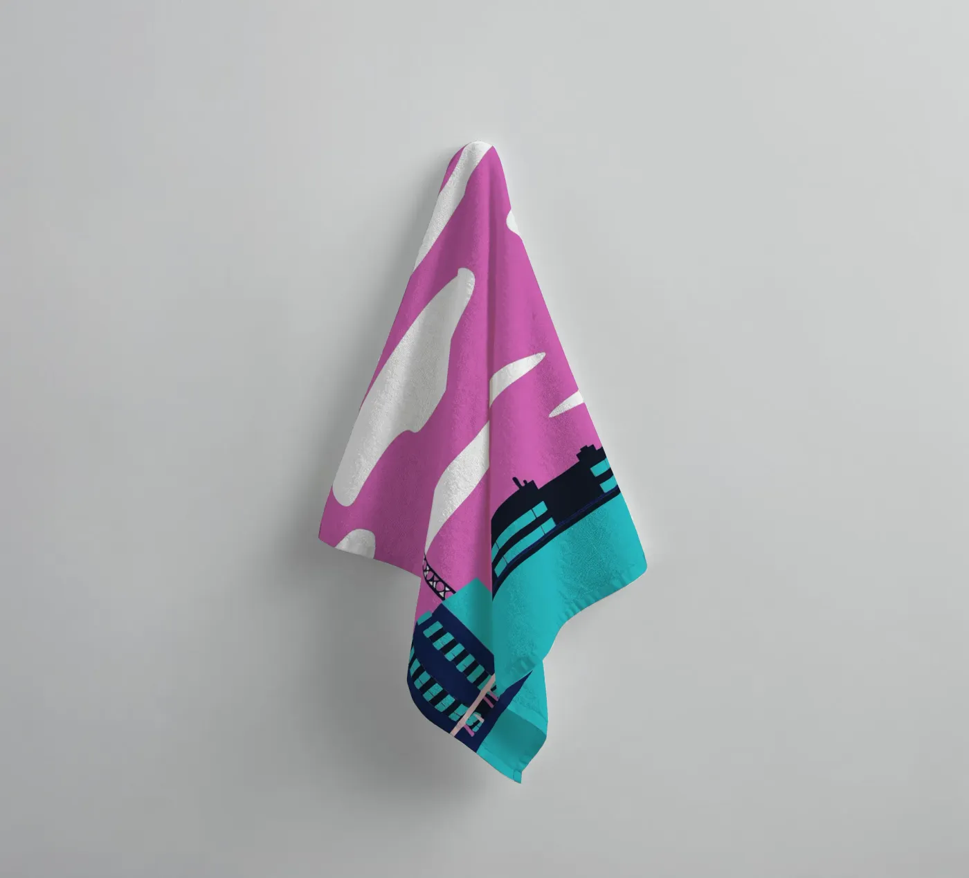 On The Building asciugamano da bagno da TODAY'S SHOP