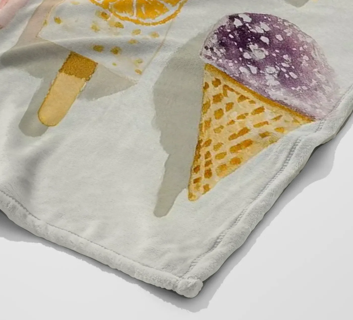 Fruity ice cream joy Fleecedecke von Carinaprint