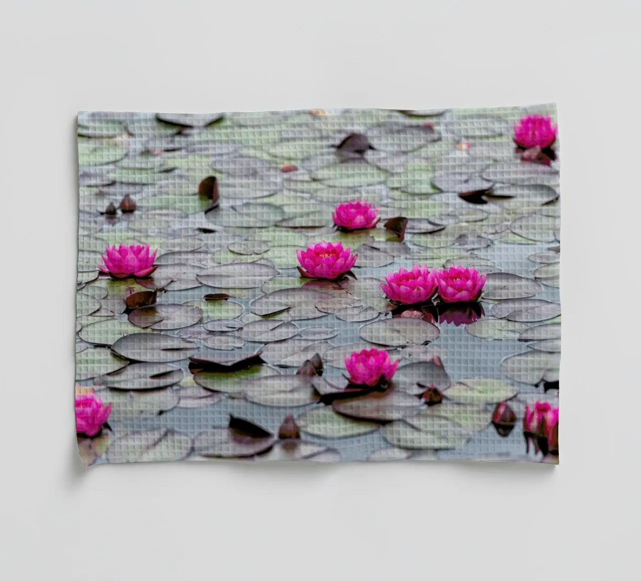 Waterlillies 2 canovaccio da cucina da Curious Collections by Marielle Leenders