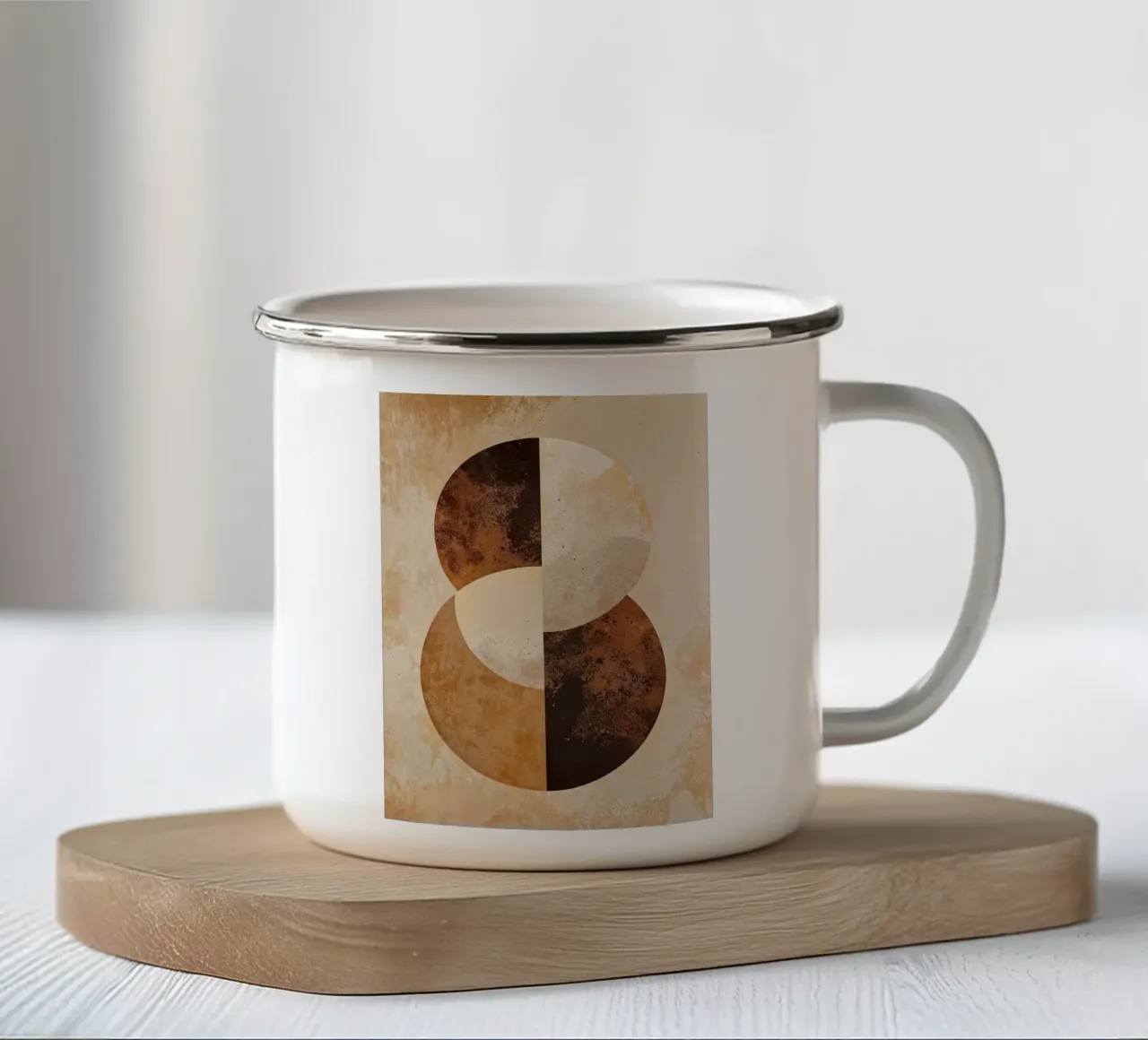 cerchi simmetria marrone marrone marrone metà forme arrotondate tazza in smalto da Kirsten C Nolan