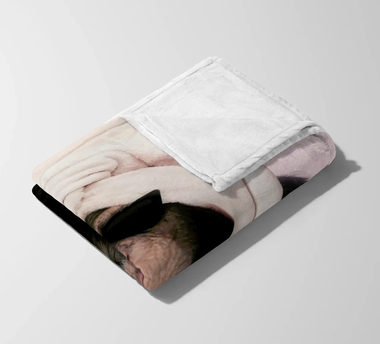 Chimp coperta in pile da Paul Fuentes Design