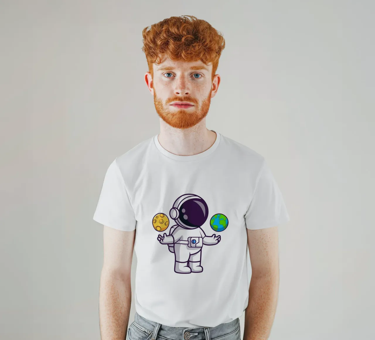 Carino l'astronauta che gioca a palla con la terra e la luna t-shirt da brockcon Shop