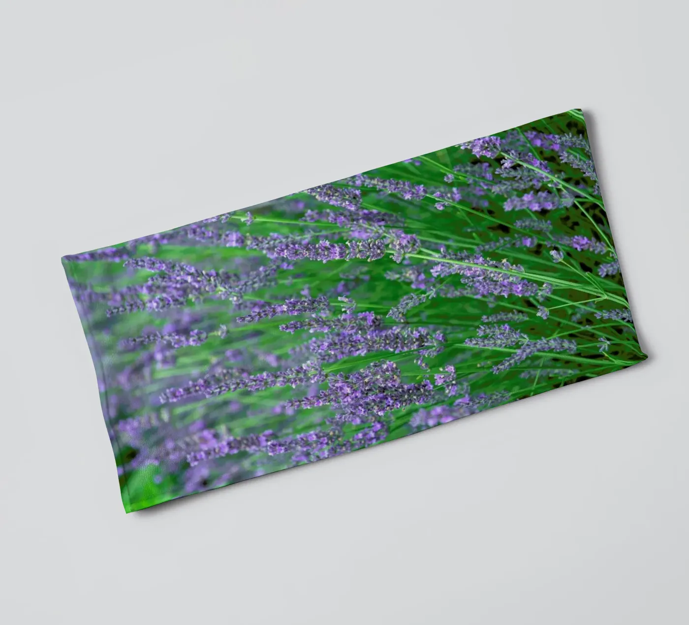 Lavender badhanddoek van Curious Collections by Marielle Leenders