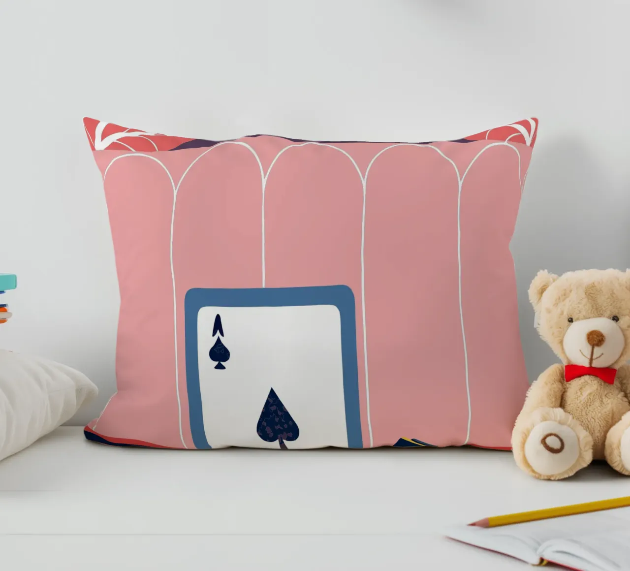 Pistole e carte cuscino da TODAY'S SHOP