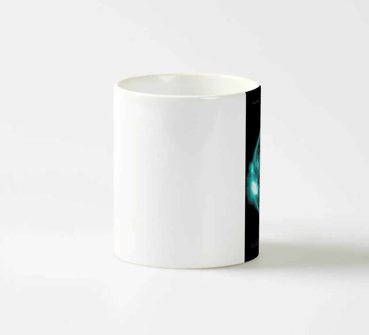 Solar Flare II tazza in ceramica da Vintage by JUNIQE