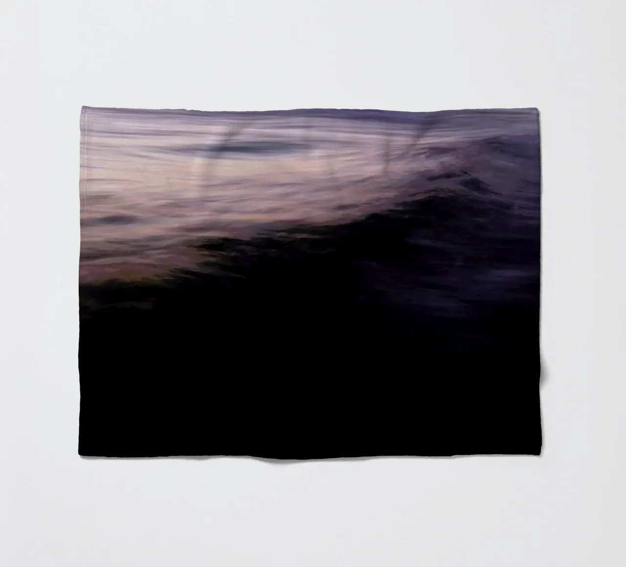 The Uniqueness of Waves XVII coperta in pile da Tal Paz-Fridman