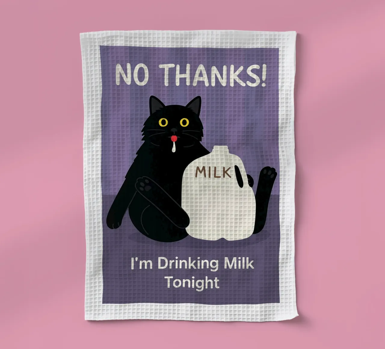 Chat buvant du lait torchon de the gindils