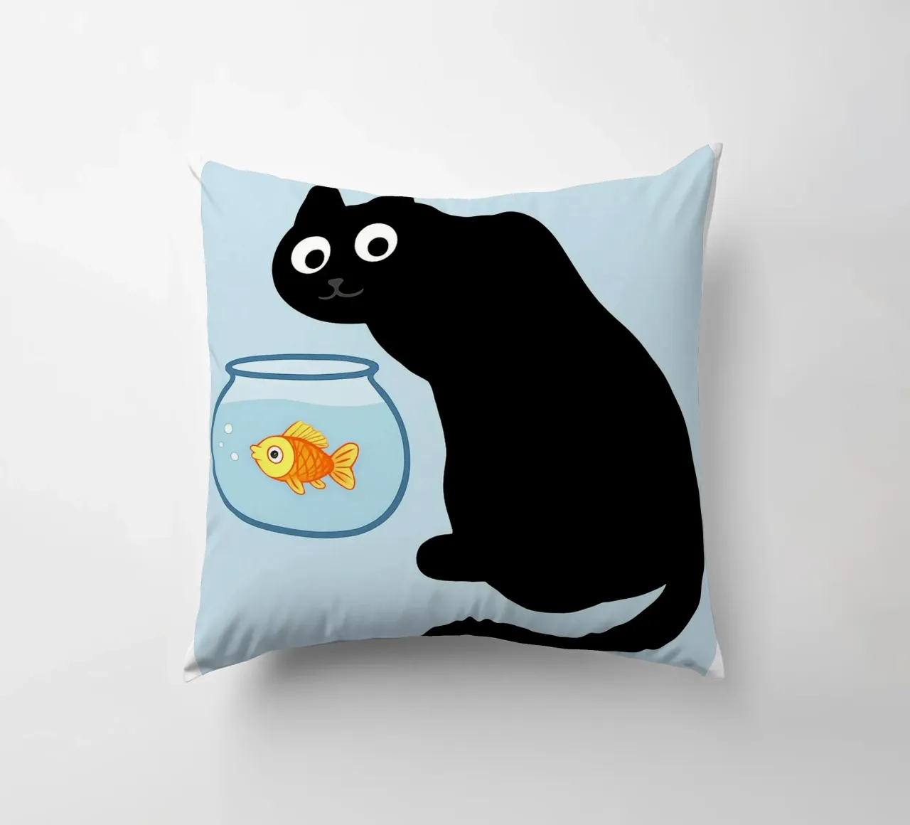 Chat regardant dans un bocal à poisson en or coussin de the gindils