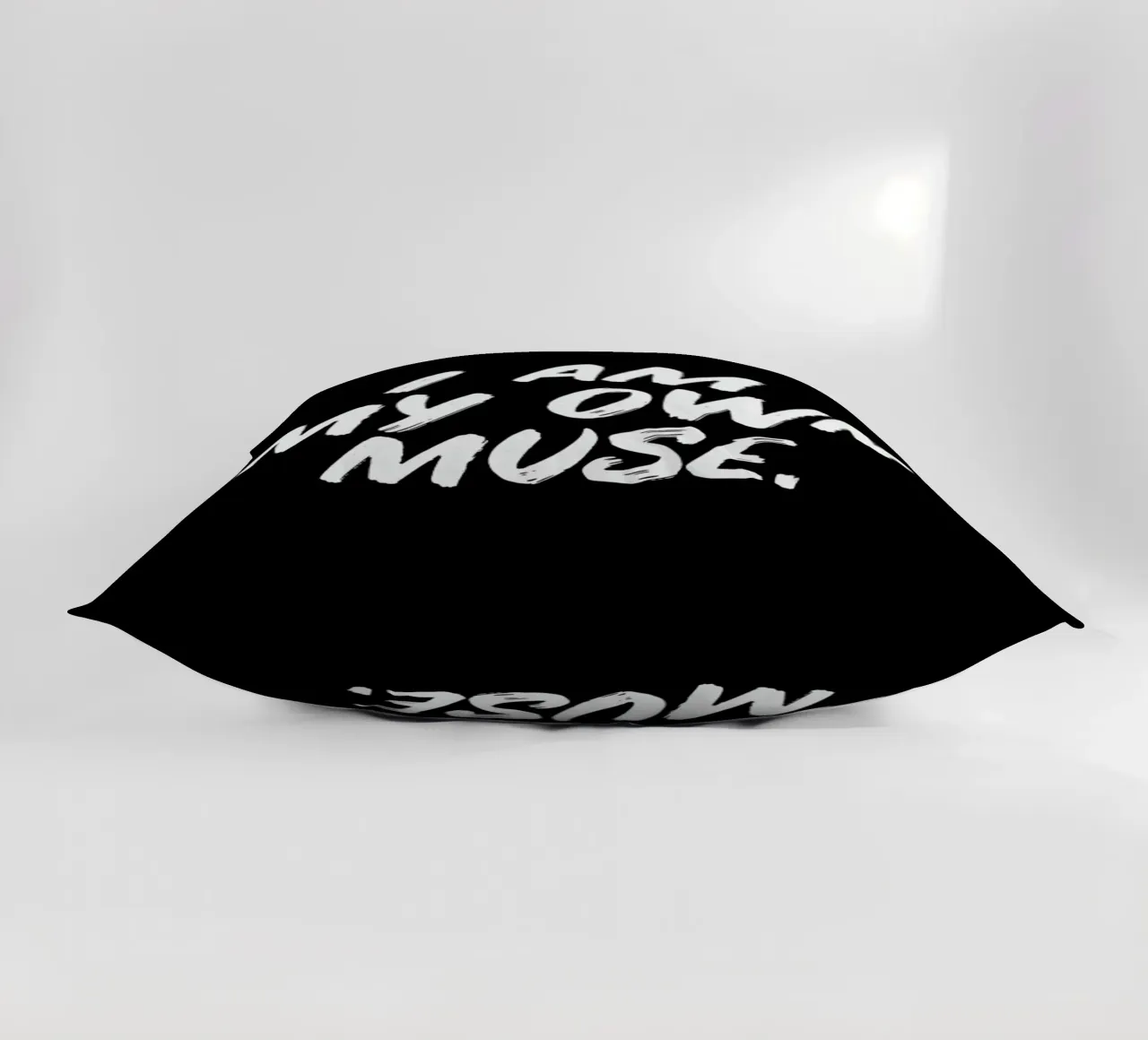 Own Muse cuscino da typed