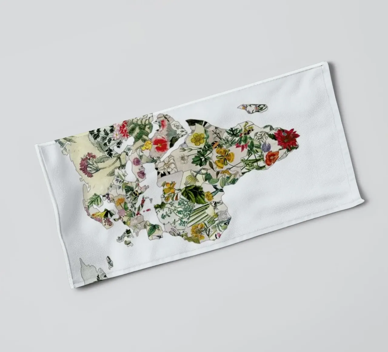 Vintage Botanical World badhanddoek van Bianca Green