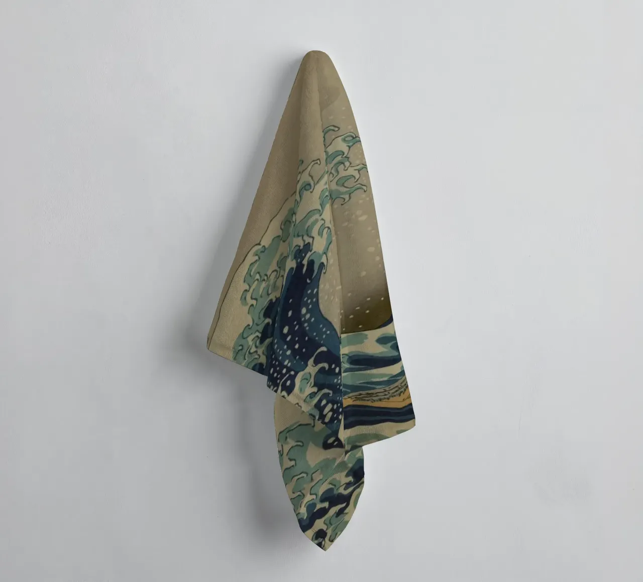 Katsushika Hokusai - La grande onda al largo di Kanagawa (1831 circa) asciugamano da bagno da Wirla