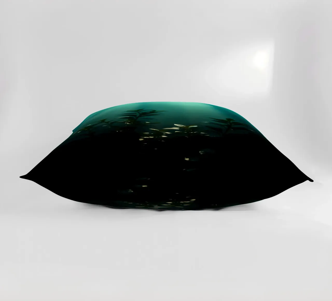 Piante sottomarine illuminate da raggi di luce morbida cuscino da DesignDoodle