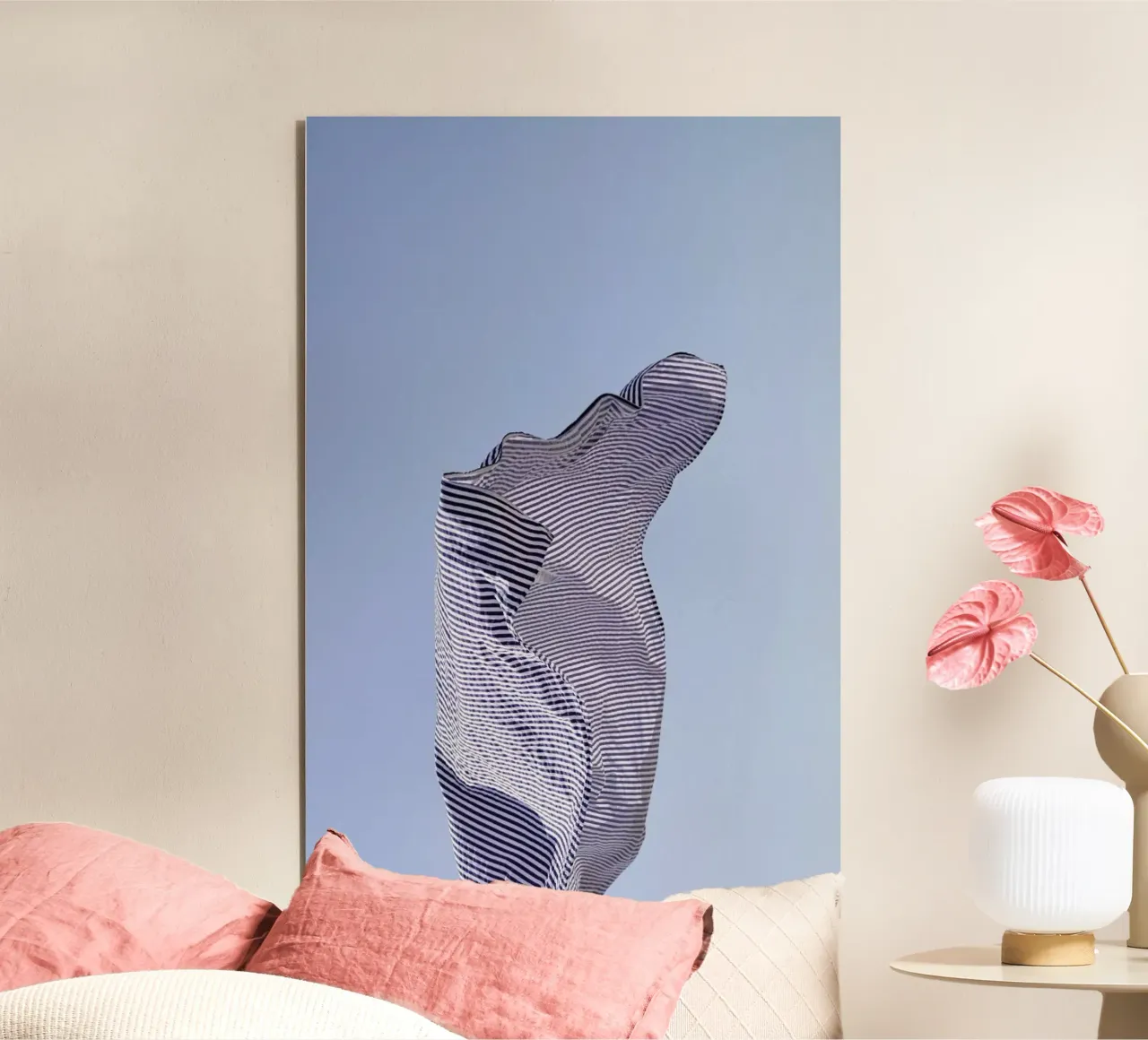 Weightless forex plate by EyeEm Mobile GmbH