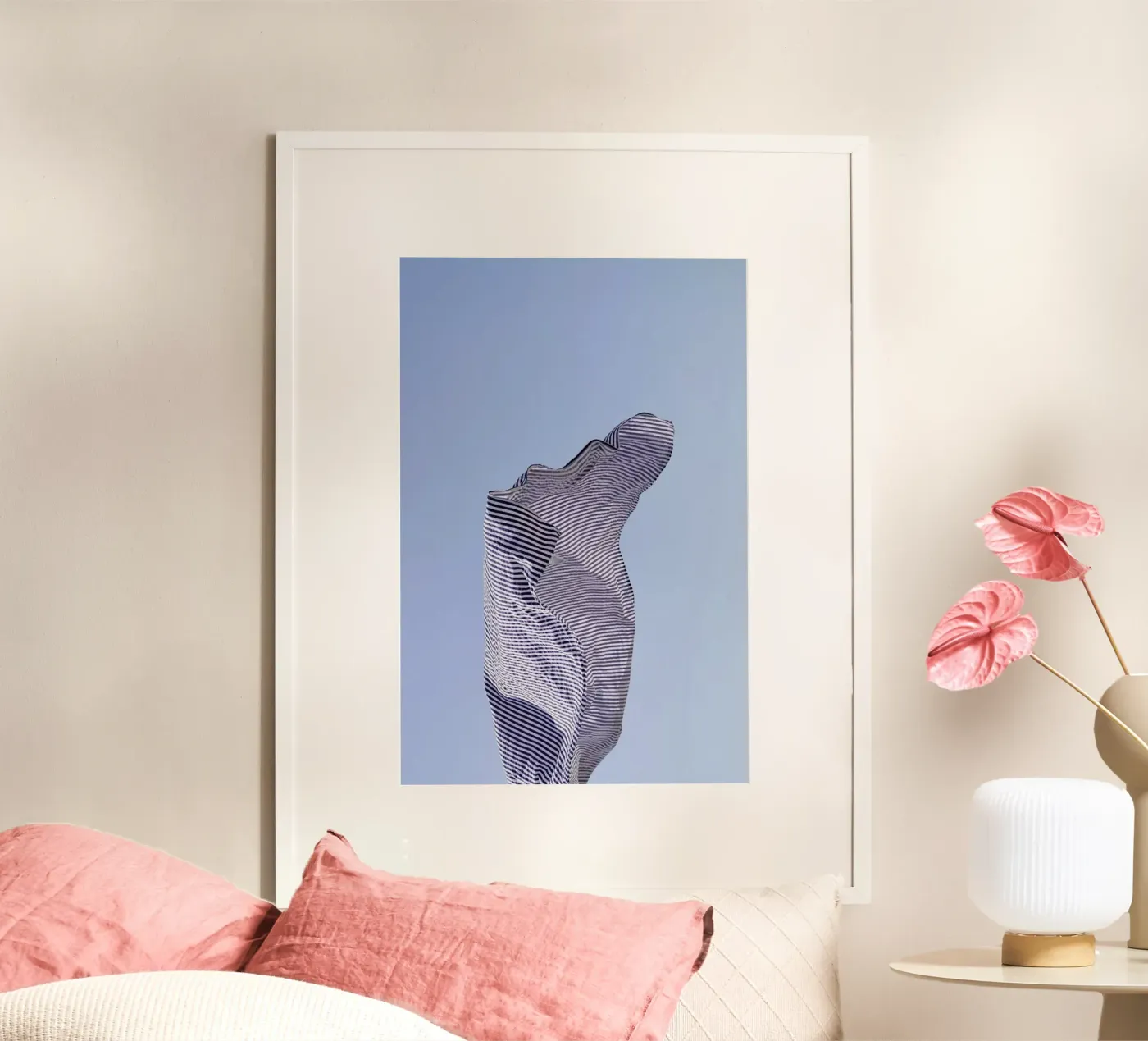 Weightless poster de EyeEm Mobile GmbH