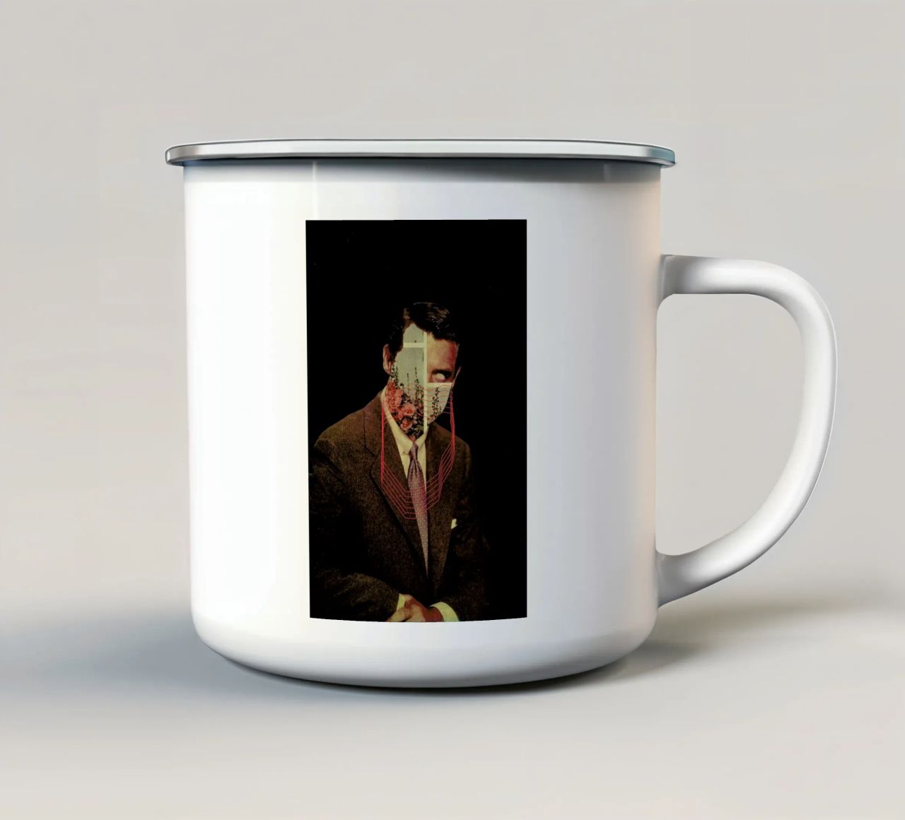 Portrait tazza in smalto da Frank Moth