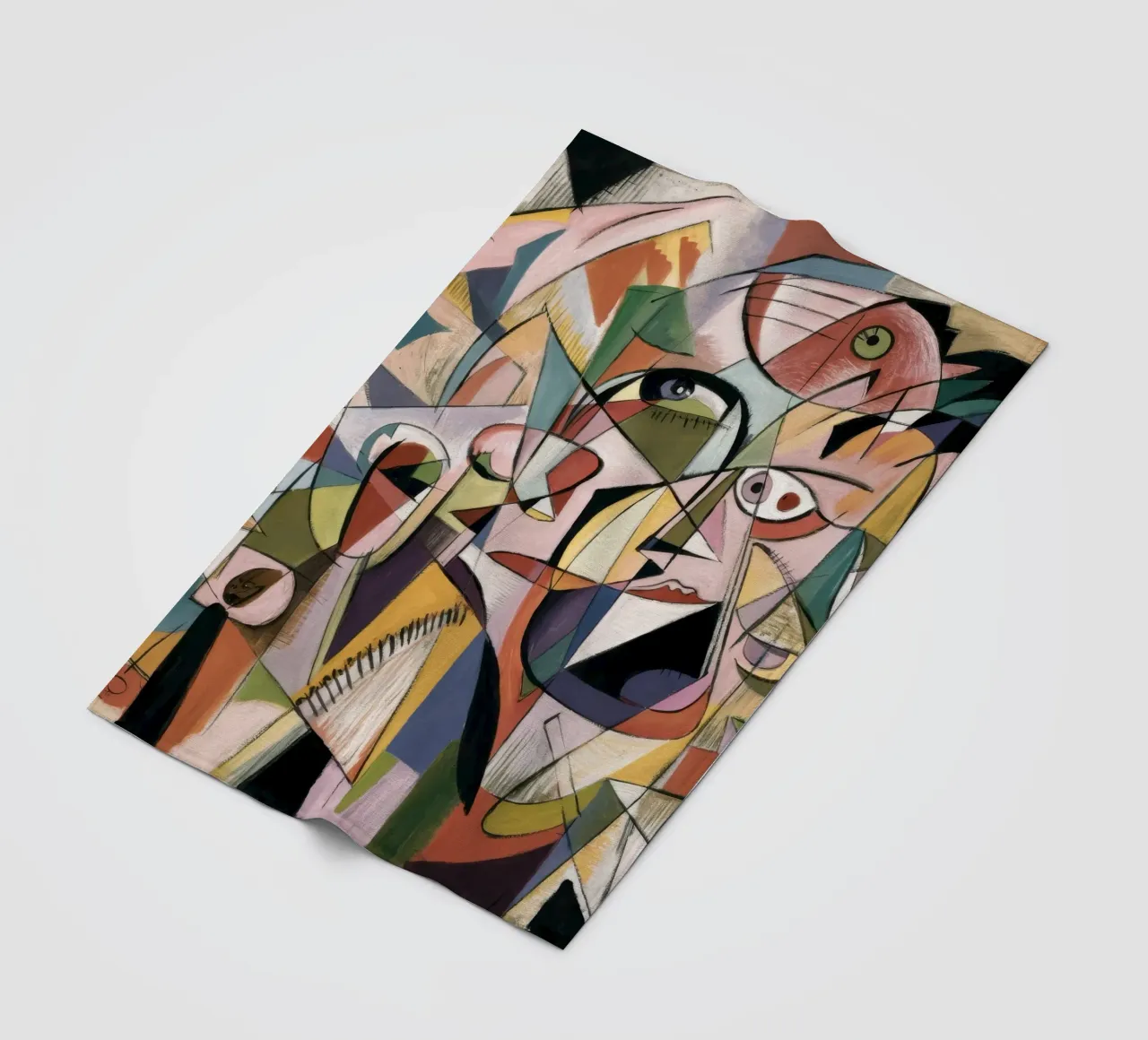 Facce eco cubiste coperta in pile da Obisidian Brush