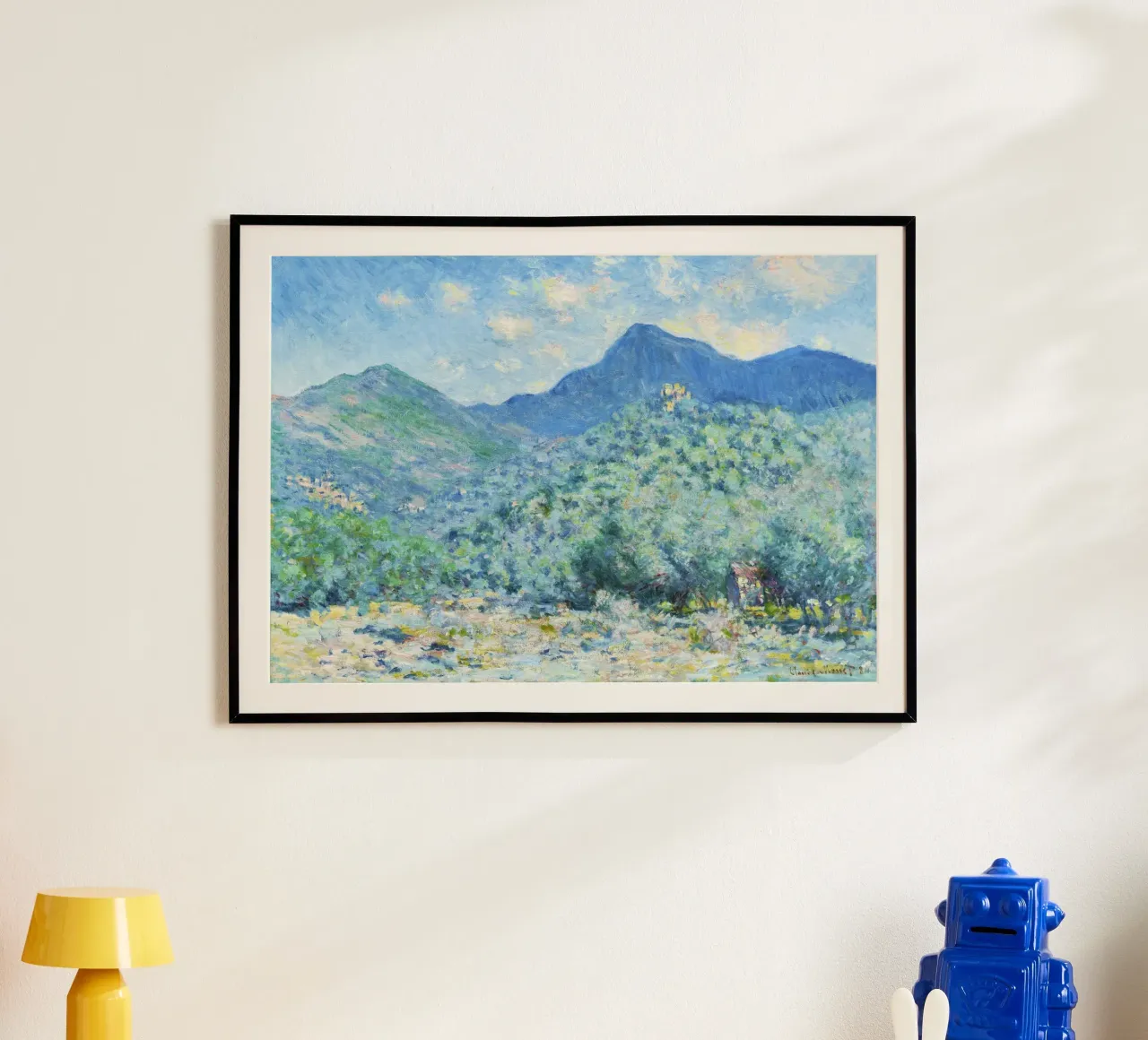 La Valle Buona di Claude Monet, vicino a Bordighera (1884) poster con telaio in legno da Monet Art Prints