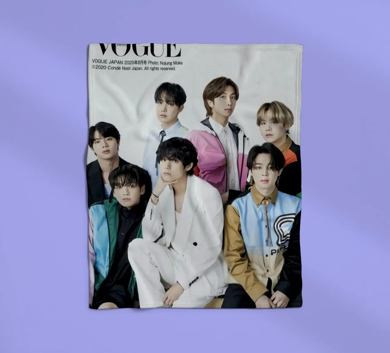 Boyband coreana coperta in pile da Betty Shops