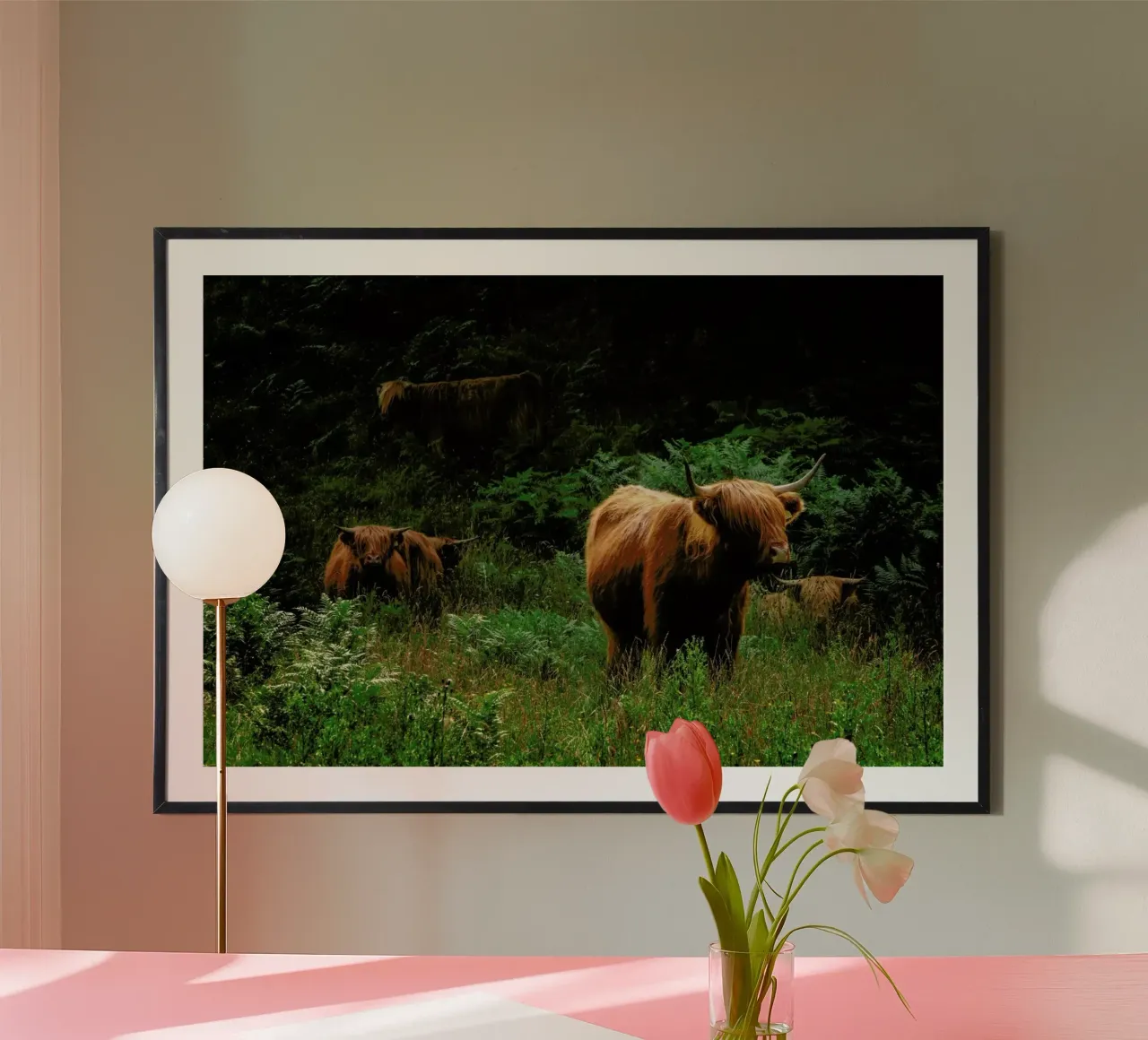 Wild Gang poster avec cadre en plastique de EyeEm Mobile GmbH