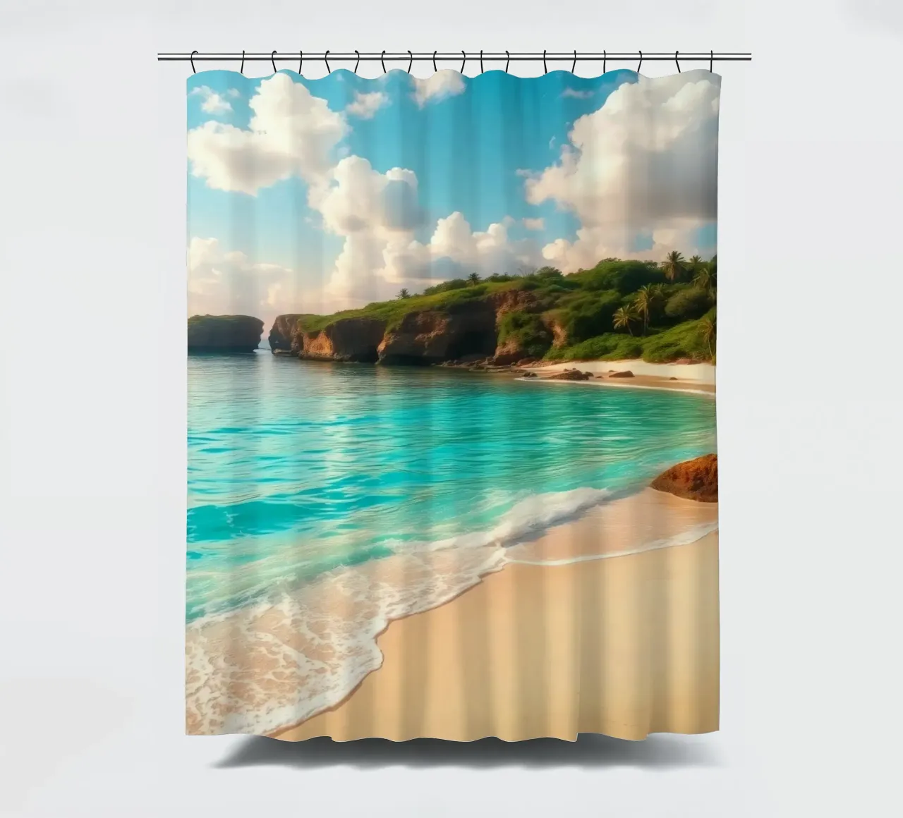 spiaggia tranquilla con acqua limpida e turchese e scogliera verde e lussureggiante tenda da doccia da DesignDoodle