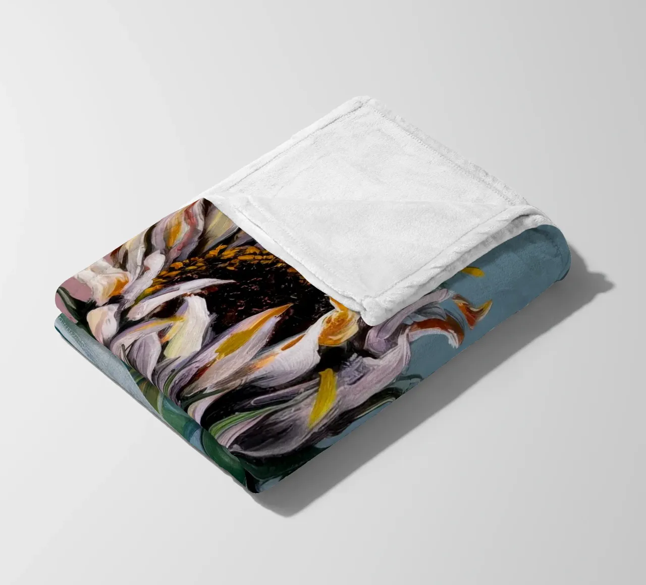 Curva di bellezza appassita coperta in pile da Obisidian Brush
