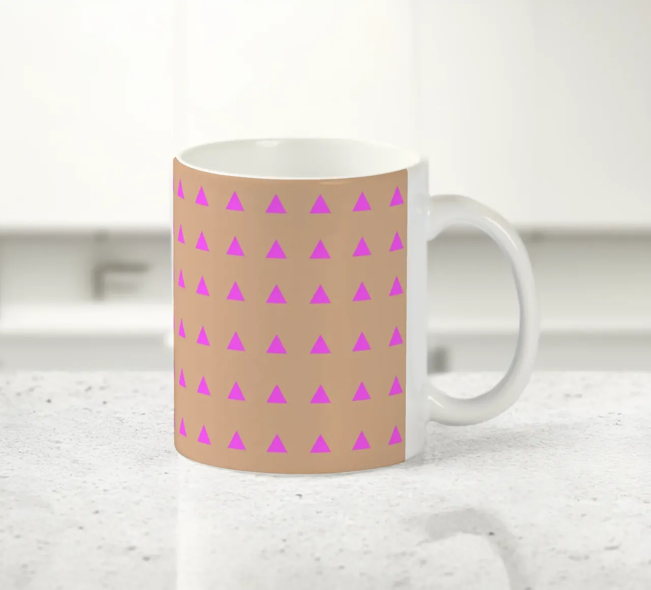 Neon Triangles Pink tazza in ceramica da SilverPegasus