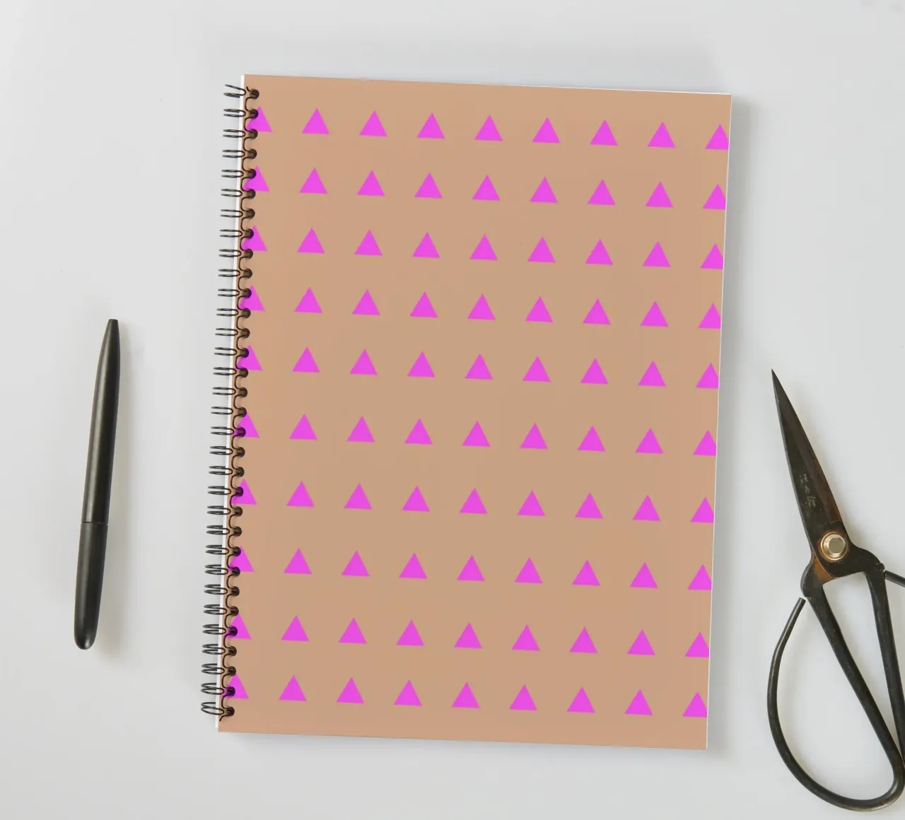 Neon-Dreiecke Rosa Ringbuch von SilverPegasus