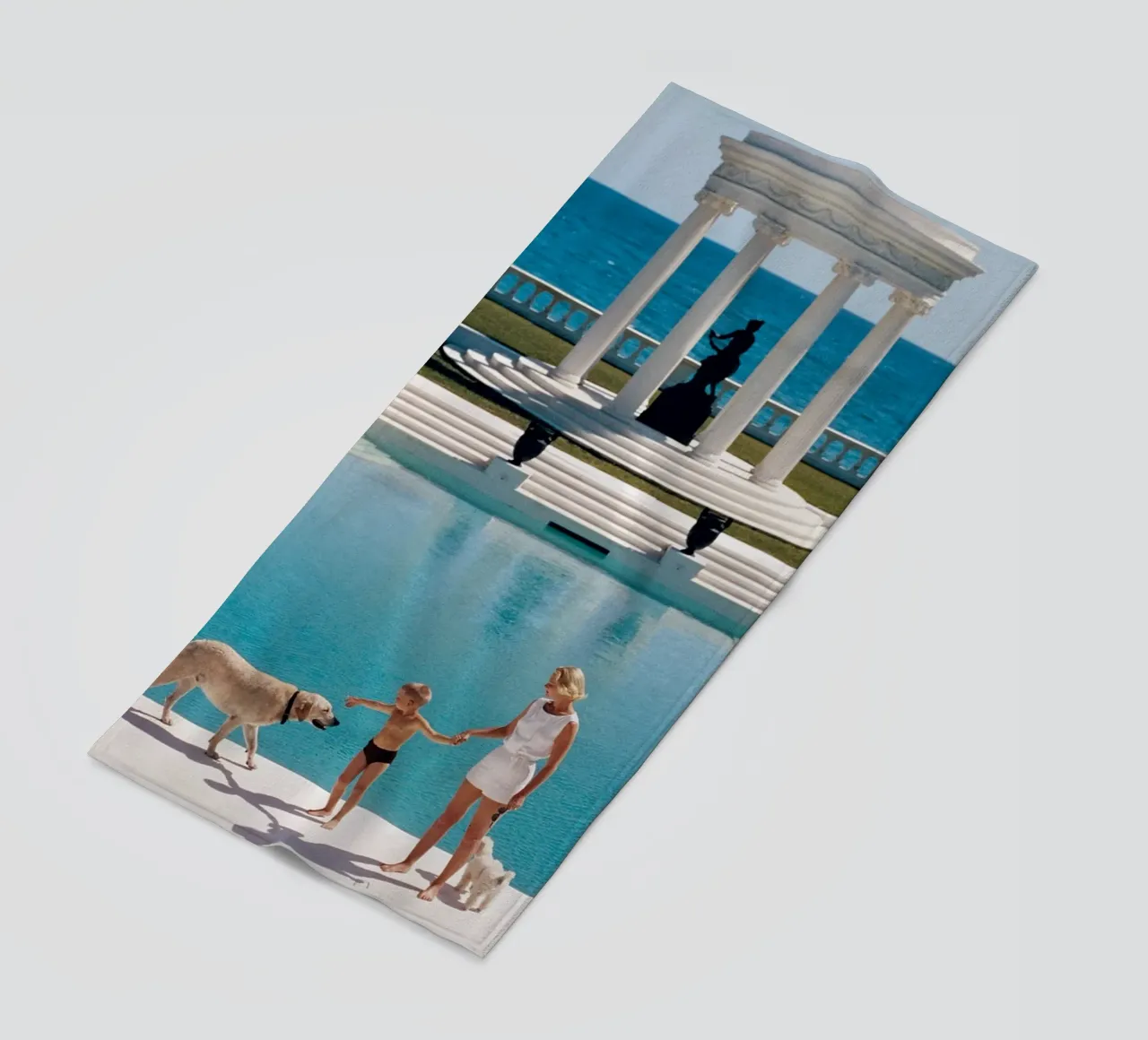 Bella piscina Slim aarons telo mare da Chrisvintage