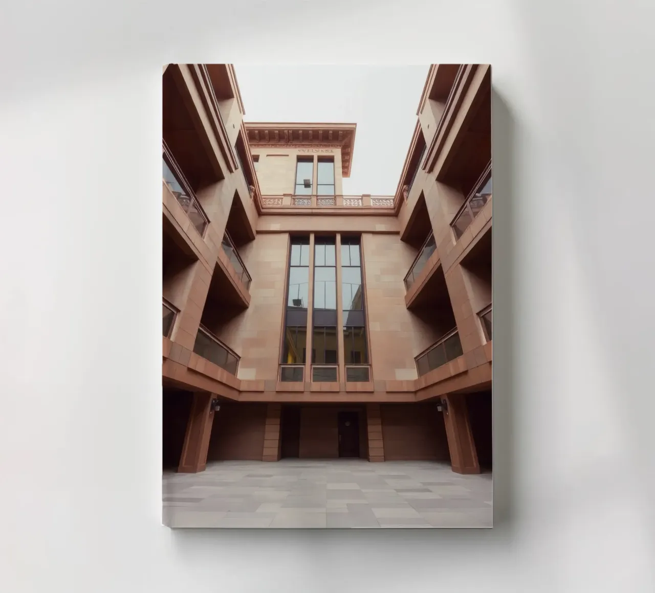 L'architettura moderna mette in mostra un cortile tranquillo diario da DesignDoodle
