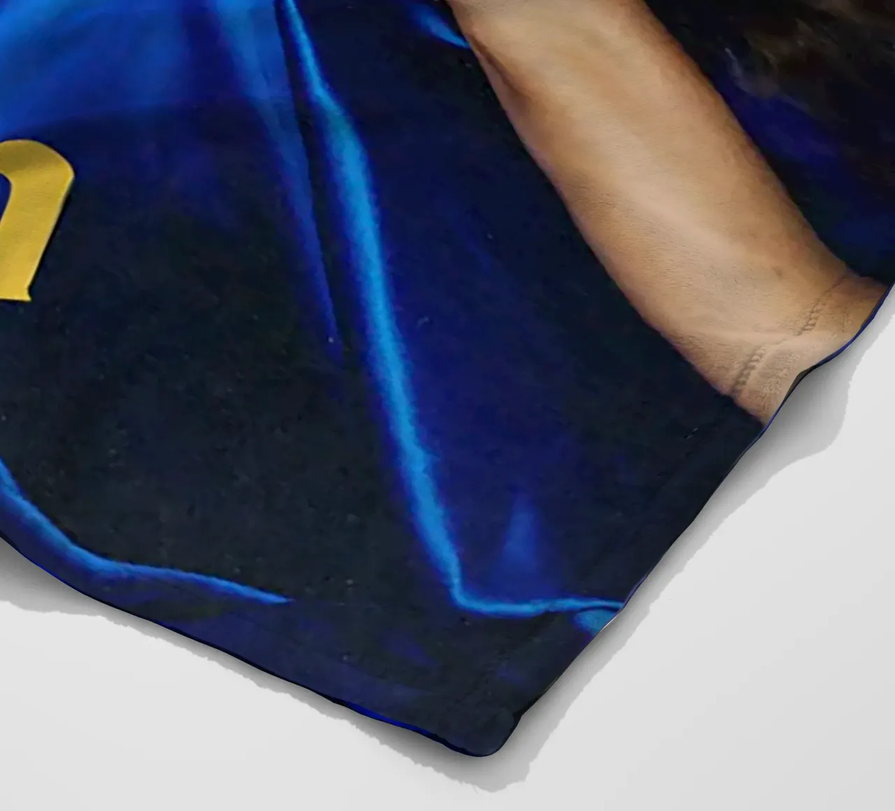 Isolation coperta in pile da Attaboy Dsgn