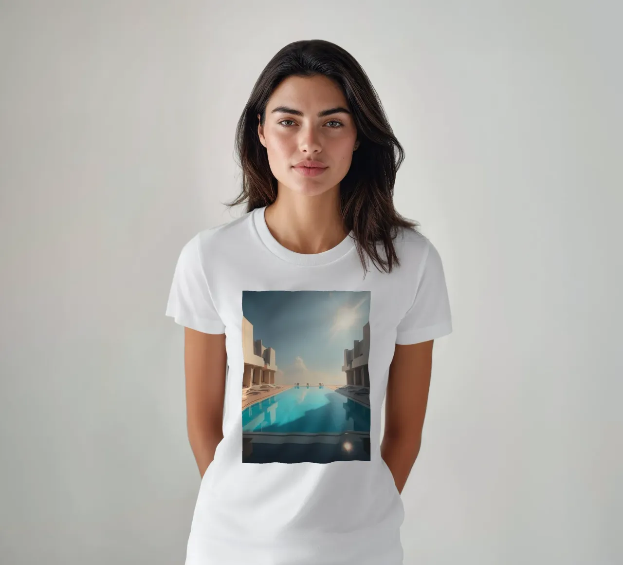 Piscina a sfioro in un resort di lusso t-shirt da DesignDoodle