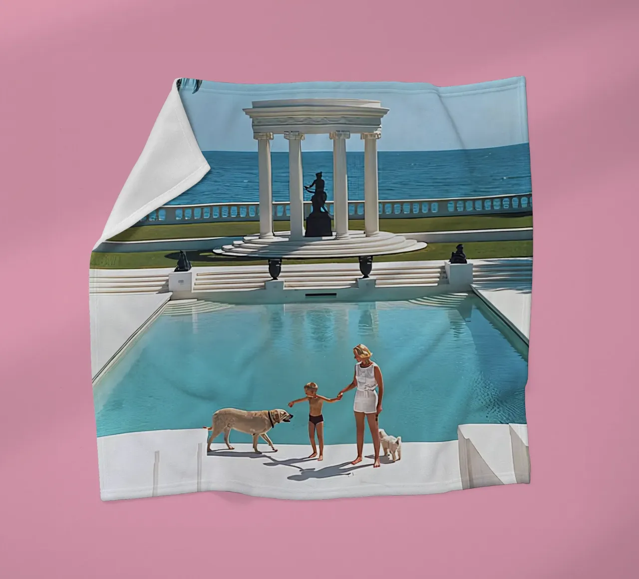 Nice Pool von Slim Aarons Fleecedecke von tokovictory