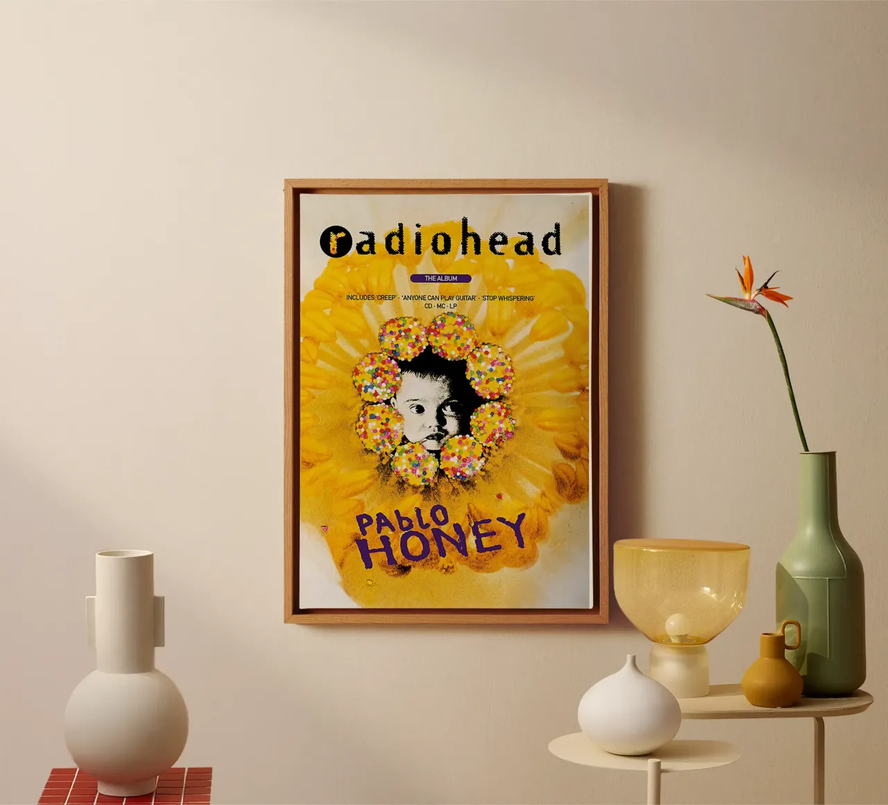 Pablo Honey Leinwand mit Schattenfugenrahmen von Attaboy Dsgn
