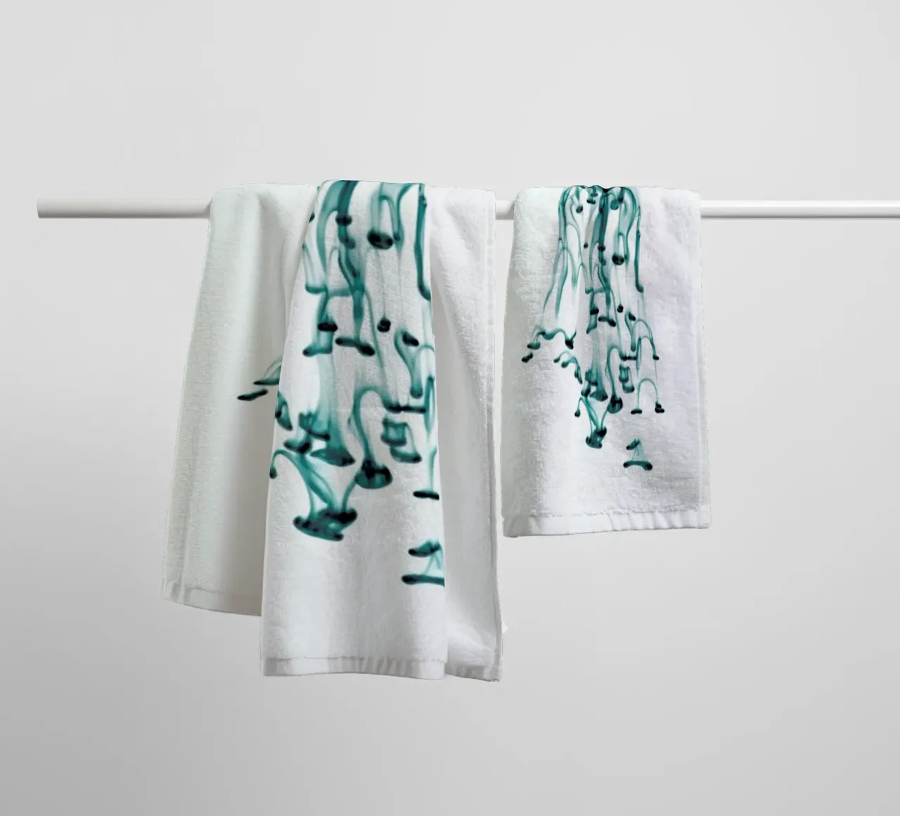 Abstract Movement - The Tree asciugamano da bagno da Studio Nahili