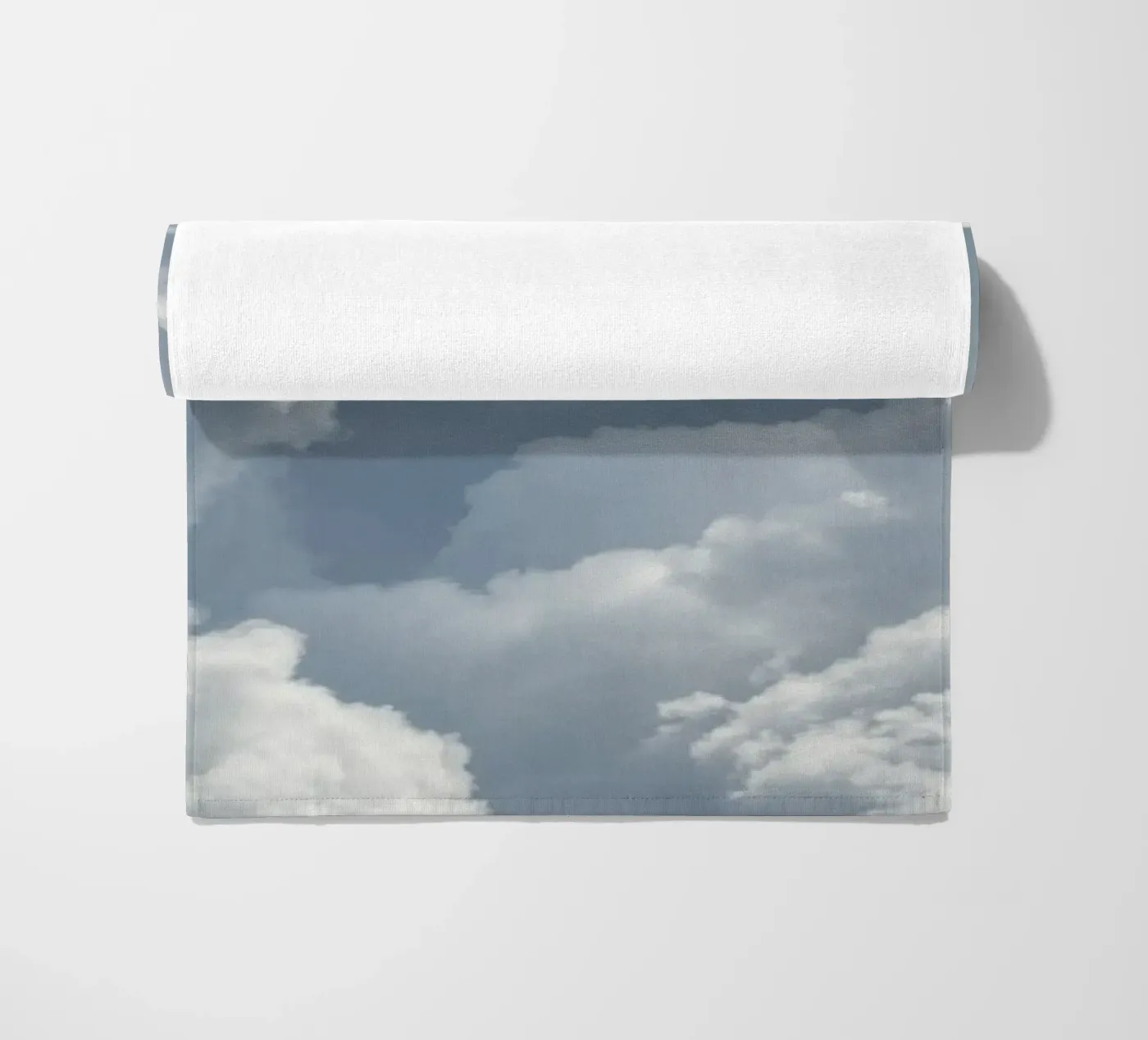 Cloudscape 2 serviette de plage de Nur Mut
