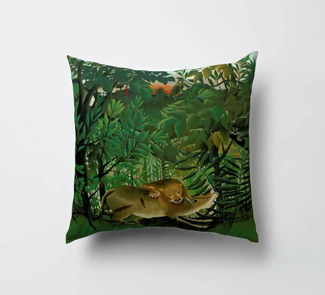 Rousseau - The Hungry Lion cuscino da ARTOTHEK