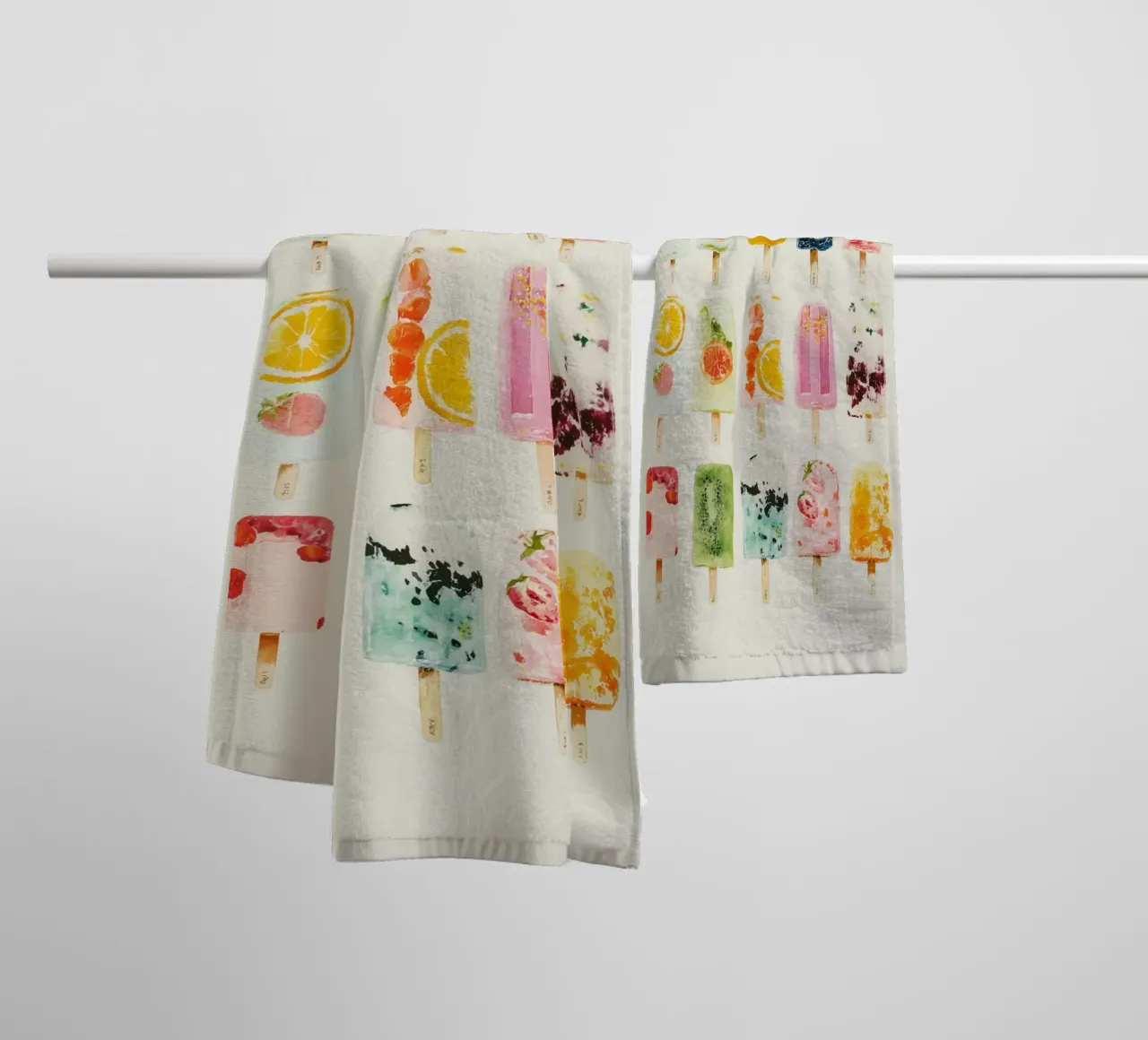 Fruitig zomerijs badhanddoek van Carinaprint